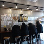 鶏一心 やなぎ麺業 - 5人がけカウンター