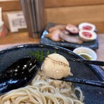 麺々 結び - 炙りホタテがウマい