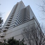 キャトルラパン - お隣のANAホテルは今秋閉館