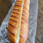 ハチパン - ミルククリームサンド¥220別(2025/2/下旬時点)