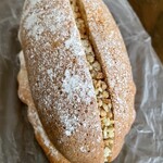 ハチパン - ピーナッツクリームサンド¥230別(2025/2/下旬時点)