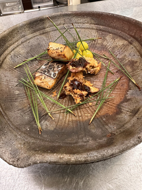 竜湖畔 壹傳 - 赤湯（日本料理）