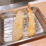 天麩羅処ひらお - 白身・えび