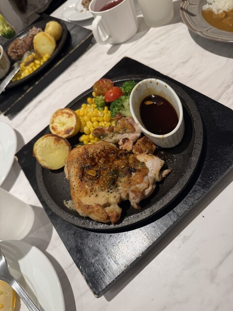 BISTRO309 Yunibasaru Shitiwoku Ten