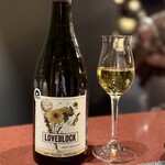 中華寝台 - 北京ダックに合わせた、甘口リースリング。