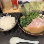 ラーメン見田家 - 