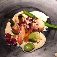 旬菜ステーキ処 らいむらいと - アスパラと赤海老の米澤豚包み焼き・帆立貝とズワイガニのトリュフ風味クリーム