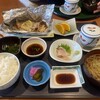 活魚・すし・和食処 やま文