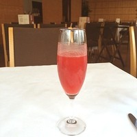 ブラッスリー ポール・ボキューズ 銀座 - 苺のノンアルコールカクテル☆864円 ビタミンCたっぷり＼(^o^)／
