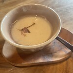 基別邸 古楽庵 - 桜ムース