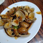 紅伶飯店 - ハマグリの黒豆ソース炒め