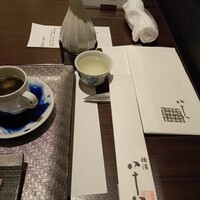 割烹蒲焼 横浜八十八 NEWoMan横浜店 - 西の関燗とセッティング