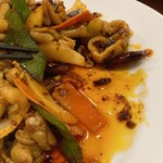 台湾家庭料理 福苑 - ホルモンの麻辣味炒め