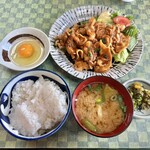 栗原軒 - 肉朝鮮焼定食、生たまご