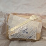 キッチン ブルー グローブ - 冷ました後、保冷剤を入れてもらいました