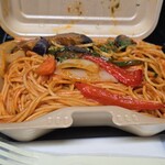 キッチン ブルー グローブ - オーブン、大盛りにしておきましたと店主、ありがとう