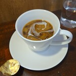 キッチン ブルー グローブ - ホワイトコーヒーへ