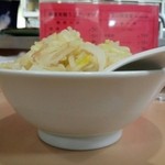 Enzan Kan Shoku Dou - 湯麺 野菜の盛り加減 ※仕上がりから提供まで時間が掛かったためちょっとしんなり気味