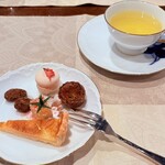 ル・リュタン 磯谷 - 