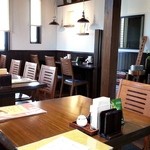 蕎苗 - テーブル席