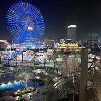24/7 restaurant - 夜景その1