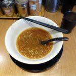 ラーメン 裏二郎 - 小ラーメン950円（野菜900グラム、アブラ普通）
