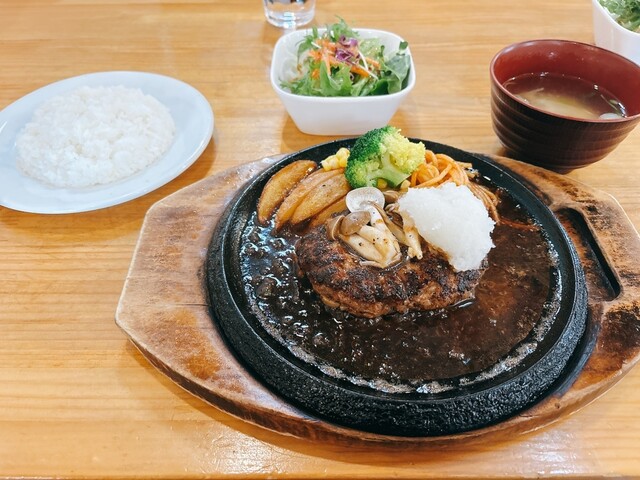 ぱぱなっしゅ - 小屋の畑（喫茶店）の写真