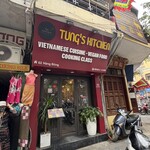 Tung's Kitchen  - 
