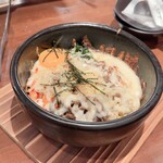 牛宍 - チーズ石焼ビビンバ
