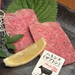 松阪牛炭火焼肉 東海亭 - 