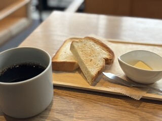 Bread & Coffee by MOTOTECA