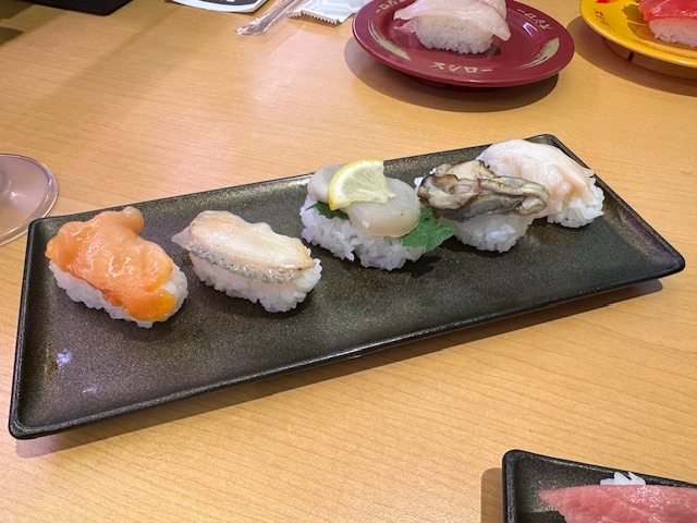 スシロー 郡山桑野店 - 郡山富田（回転寿司）の写真