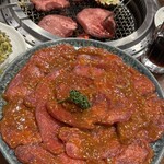 秋葉原 炭火焼肉 たん清 - 