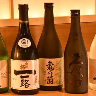 大将が厳選した日本酒とともに、旬を味わう贅沢