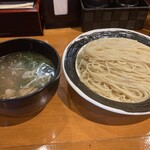 ラーメン 坊也哲 - つけ麺（1,100円）
      400g