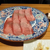 中目黒焼肉 登牛門 - 