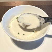 チリエージョ - ごぼうのスープ