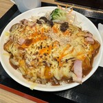 支那そば いしおか - 料理写真:チキンピカタライス+裏