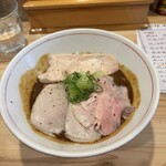 麺処 鶏谷 - 熟成醤油鶏そば(大) 950円