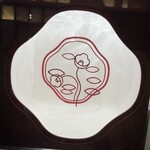 資生堂パーラー - ちいさなころから花椿をみて 育った姉妹の憧れ！マーク。