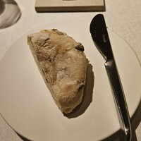 サンス・エ・サヴール - オリーブのフォッカッチャ