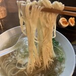 ラーメン・豚足 太吉 - 全粒粉ストレート中細麺に変更➕20円