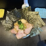 RAMEN HITONI YASASHIKU - 【特ラーメン】