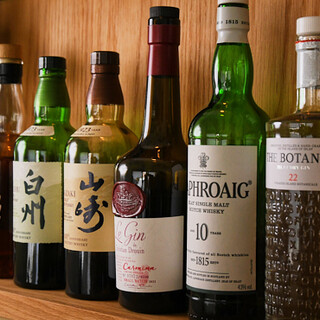 ナチュラルワインやフルーツサワーなど、ワンランク上のお酒