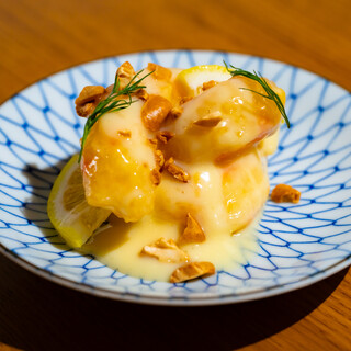 小さい店ならではの目の前で作られる出来立ての1品