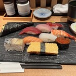 柳橋きたろう 名古屋柳橋市場店 - おすすめにぎりランチ