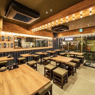 ワイワイガヤガヤ感を楽しむなら当店へ！