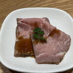 とんかつ成蔵 - 自家製ローストポーク