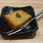 とんかつ成蔵 - とんかつ用の衣で作ったバナナケーキ