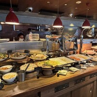 The Kitchen Salvatore Cuomo GINZA - ビッフェの様子